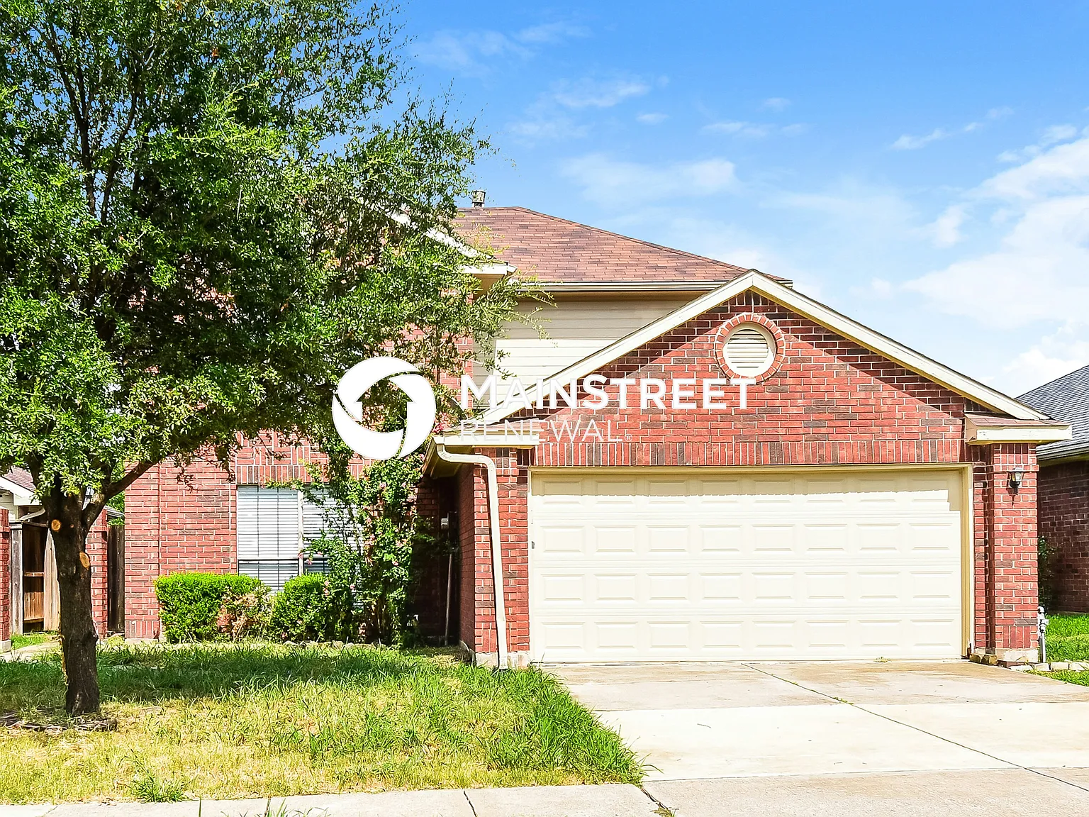 6820 Moccasin Dr — Photo 2