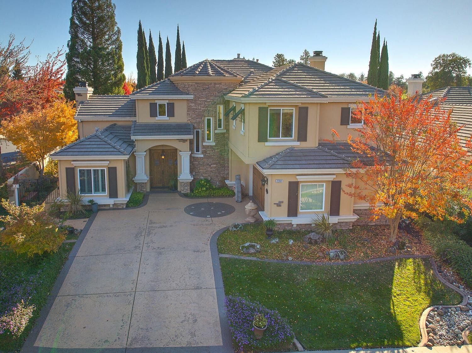 2201 Portmarnock Way