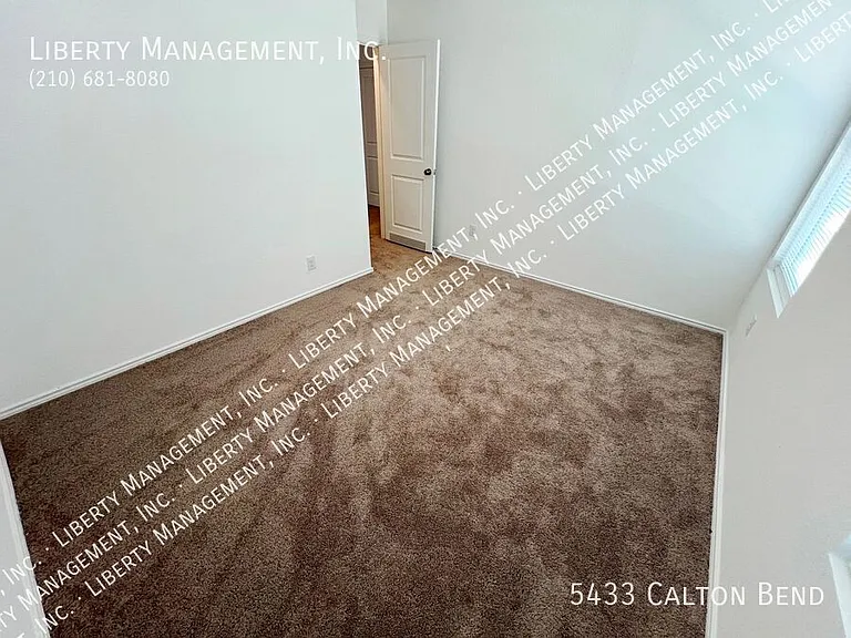 5433 Calton Bnd — Photo 31