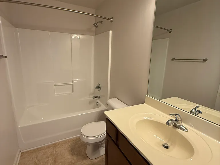 252 Old Woolen Mill Ln — Photo 14