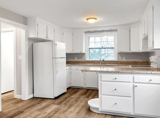 155 Pleasant St #A, Tewksbury, MA 01876