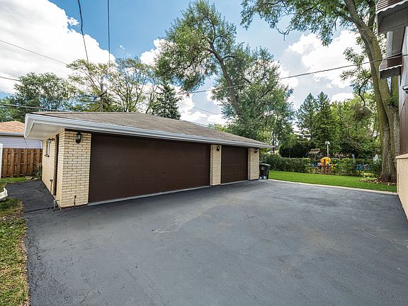 3rd image of 1533 N 34th Ave