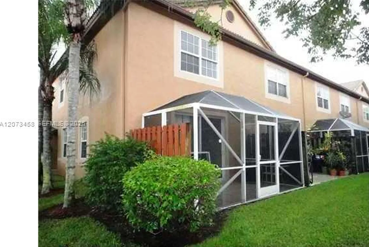 1621 Barcelona Way th 6-32, Weston, FL 33327 — Photo 2