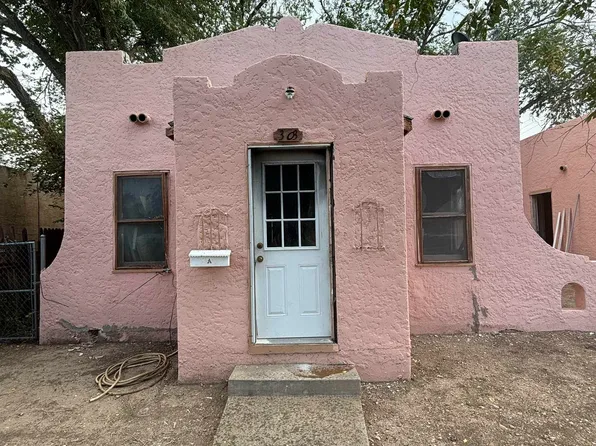 303 S Richardson Ave, Roswell, NM 88203