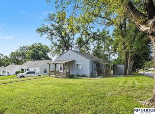 6795 Seward St, Omaha, NE 68104