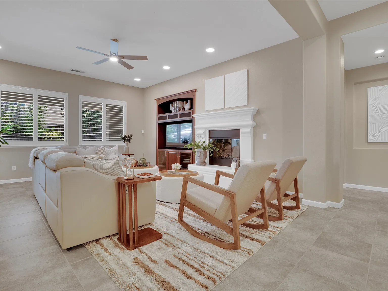 Wisteria Pl, Manteca — Photo 3