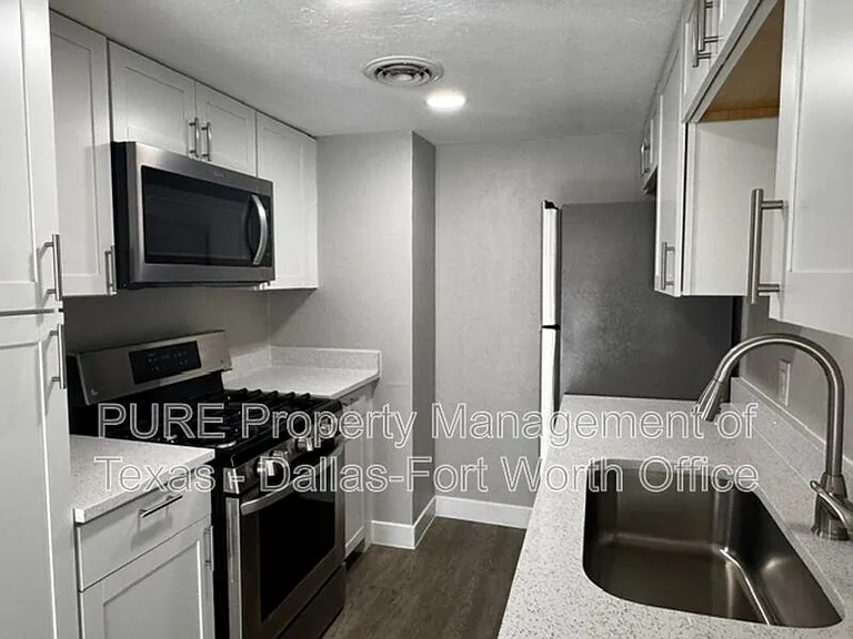 15919 Stillwood St #2088 — Photo 5