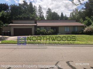 2348 Brentwood St, Medford, OR