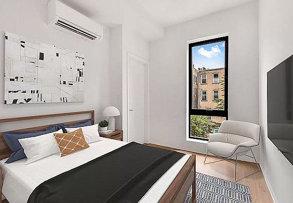 3rd image of 132 Macon St #3