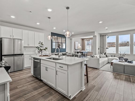 7th image of this home