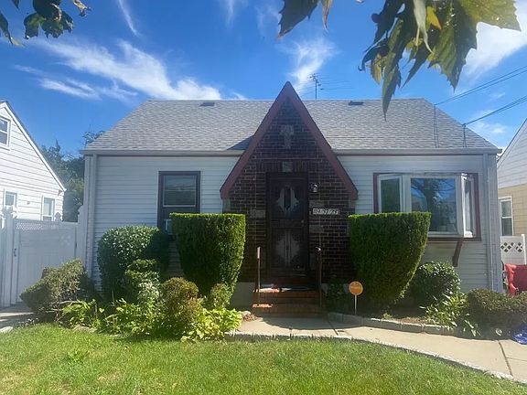2nd image of 119-37 237th St