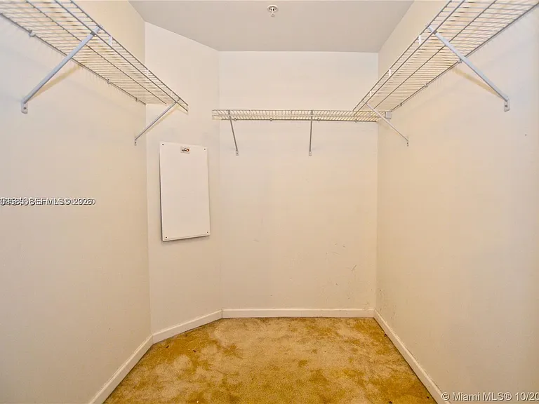 7900 Harbor Island Dr #806 — Photo 21