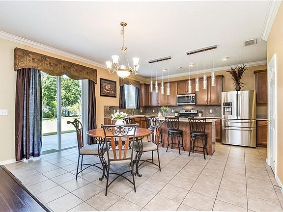 3rd image of 13112 Oulton Cir