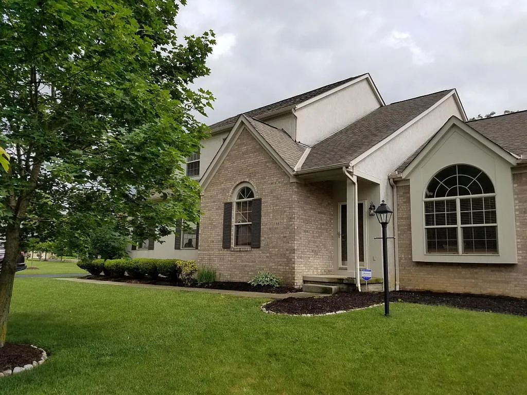 6671 Estate View Dr N photo 1