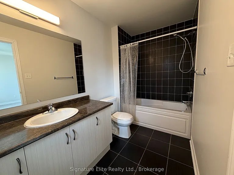 1602 Brandy Ct — Photo 25