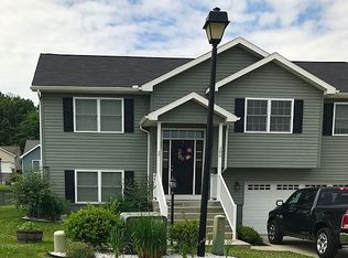 100 Luzerne Ave, Uniontown, PA 15401