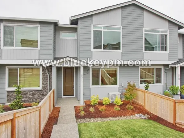 18511 NE 44th Ave, Vancouver, WA 98686