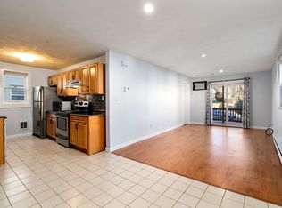 12 Hamilton St #7, Everett, MA 02149
