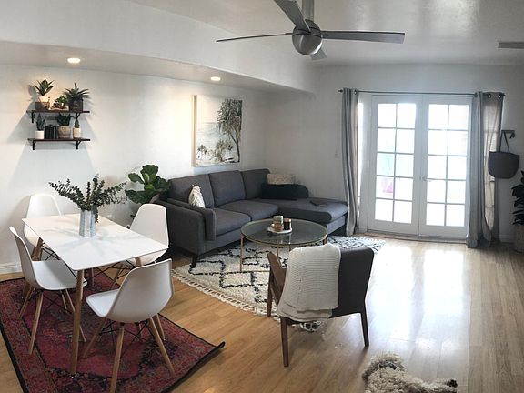3rd image of 5525 Bellevue Ave