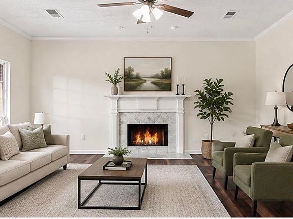 2nd image of 113 Canyon Pl