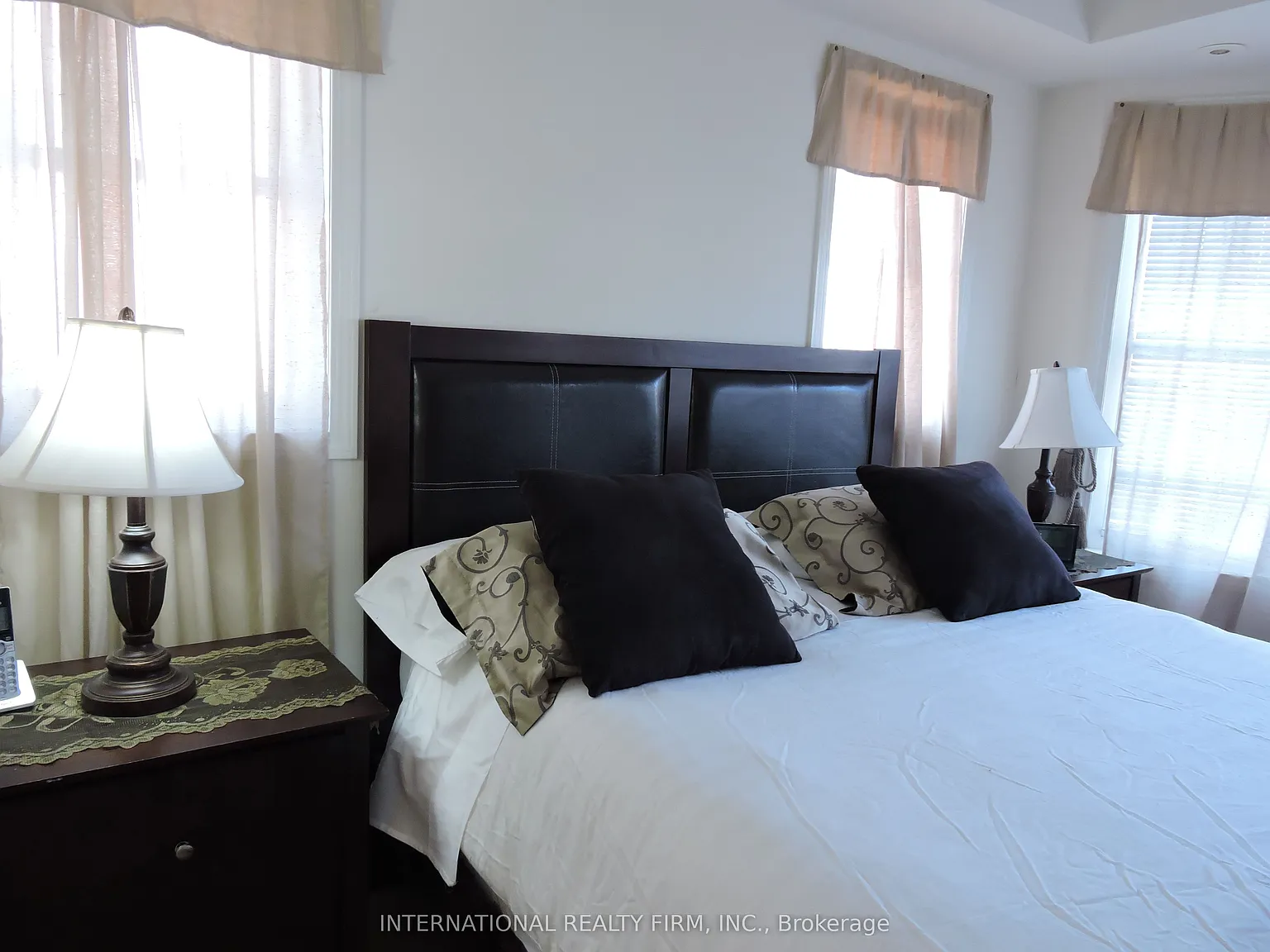 2 bed, $3,300 — Photo 3