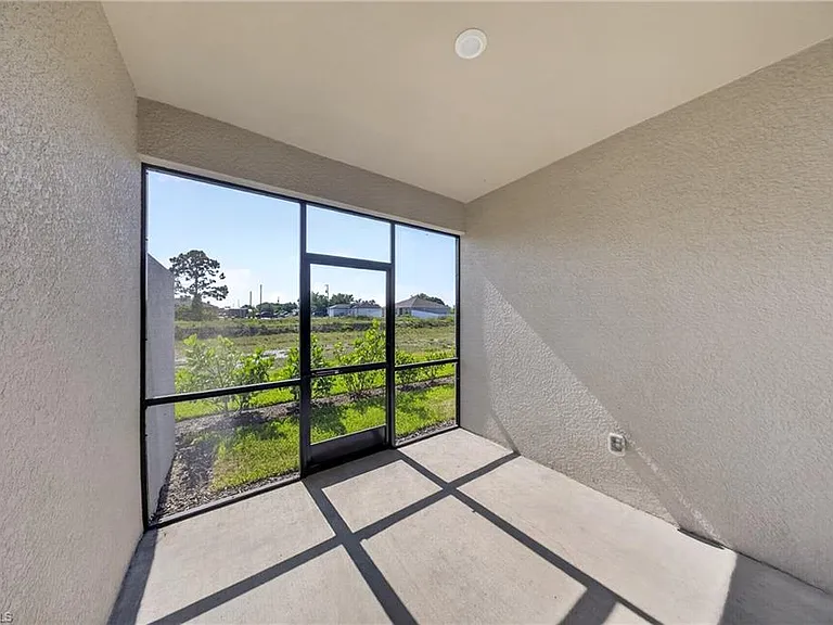 20559 Hazelnut Ct S — Photo 19