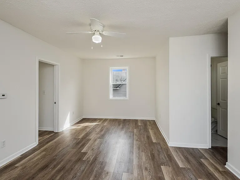 1321 Buhrer Ave #3 — Photo 5