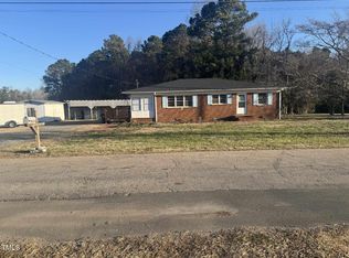 300 Grove St, Oxford, NC 27565