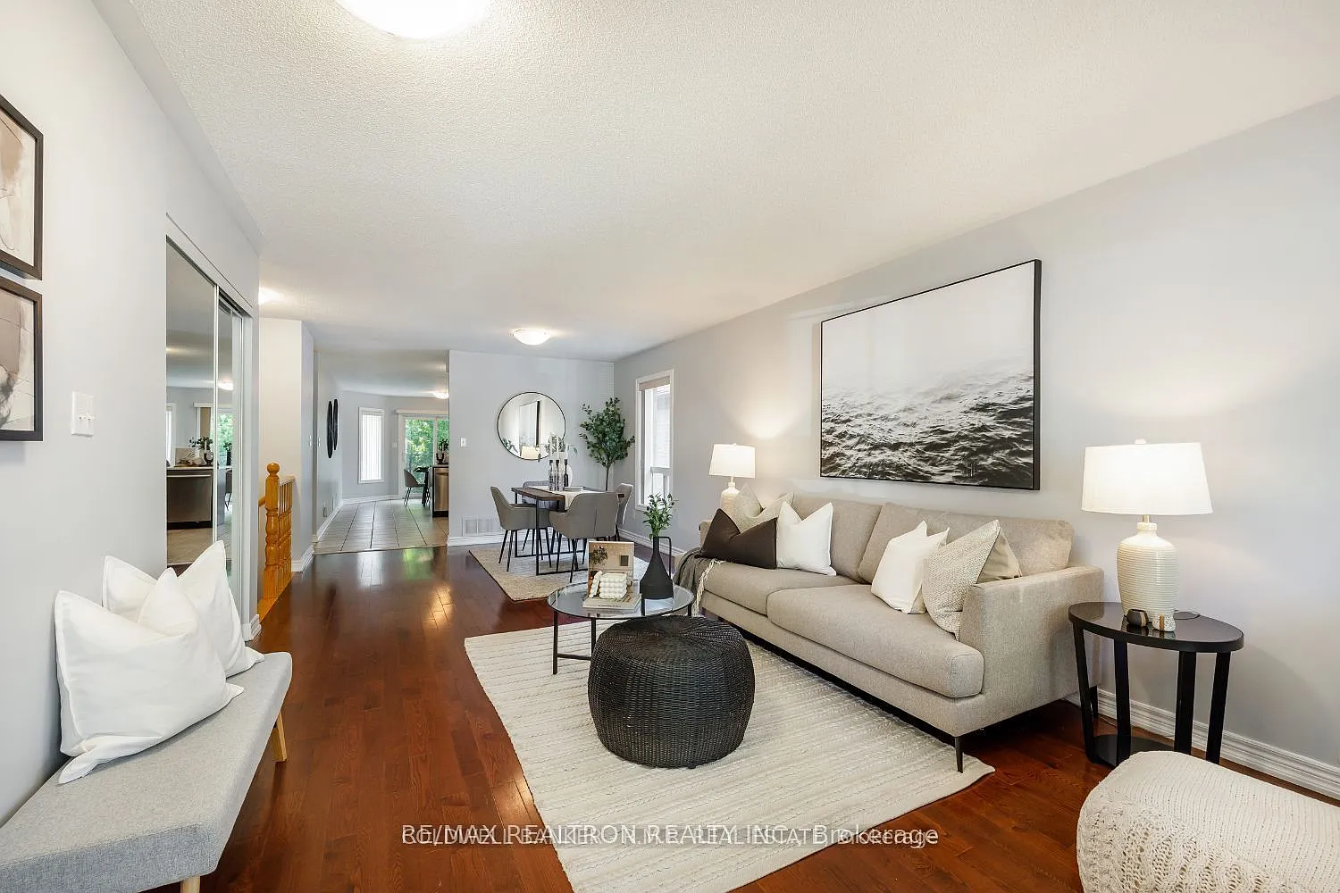 2 bed, $2,800 — Photo 2