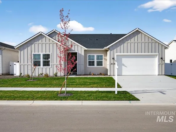 8539 S Country Wind Ave, Meridian, ID 83642