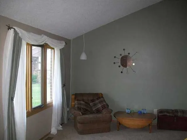 711 N Timmy Ct, Goddard, KS 67052