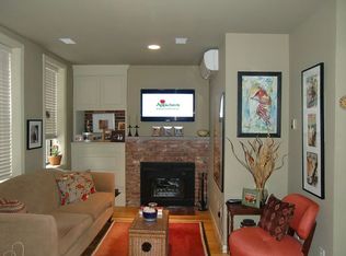 69 N Margin St APT 1, Boston, MA 02113
