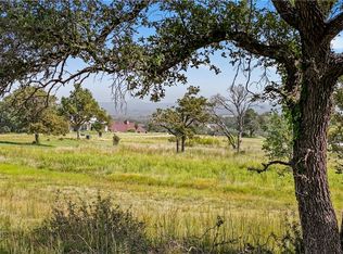 831 Axis Cir, Fredericksburg, TX 78624