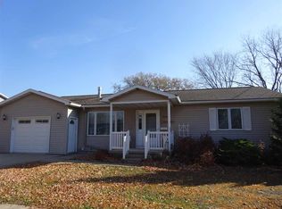 1518 Custer St, Iowa Falls, IA 50126