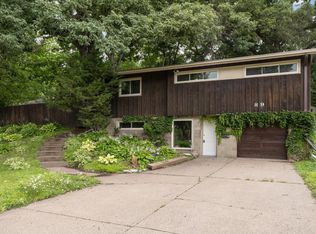 89 Flandrau Pl, Saint Paul, MN 55106