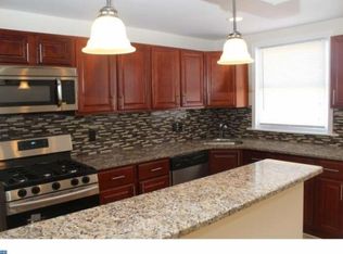 7509 Woodcrest Ave, Philadelphia, PA 19151
