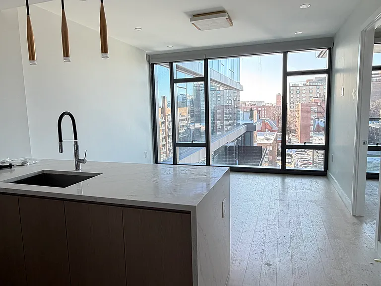 38-20 Parsons Blvd #618 — Photo 7
