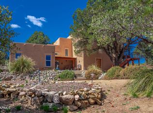 17129 W Buckhorn Dr, Peeples Valley, AZ 86332