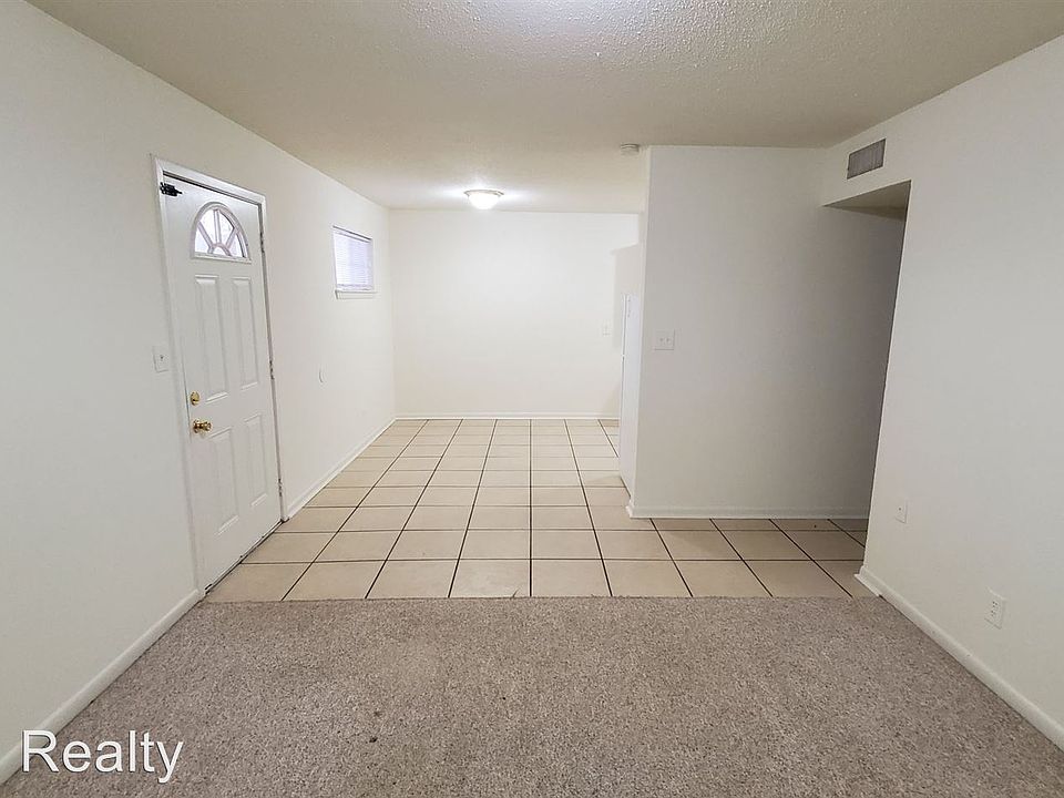 1st image of 2618 10th Ave APT 2