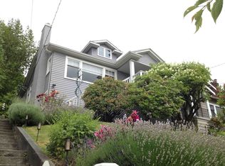 7051 18th Ave NE, Seattle, WA 98115