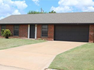 1709 Tyler St, Altus, OK 73521