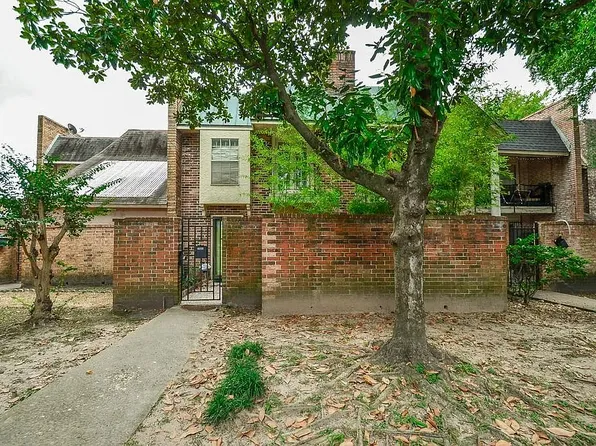 10225 S Gessner Rd, Houston, TX 77071