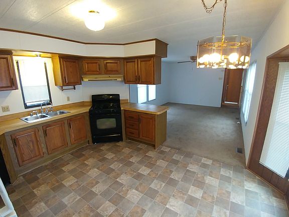 2nd image of 32 Apple Ln