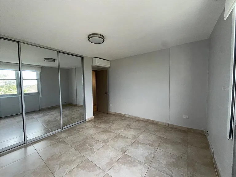 40 Calle 10 #7F — Photo 17