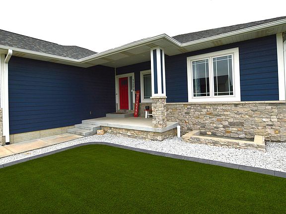 3rd image of 1208 Olivia Dr