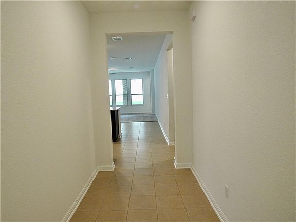 2nd image of 1401 Brescia Walk