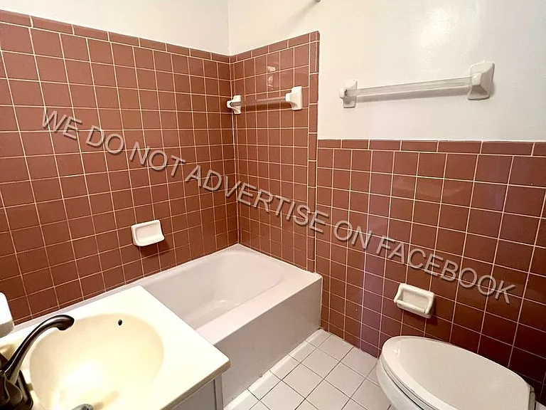 1733 McMillan St — Photo 8