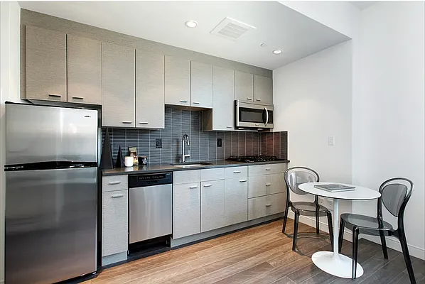 Rented by Compass | media 11