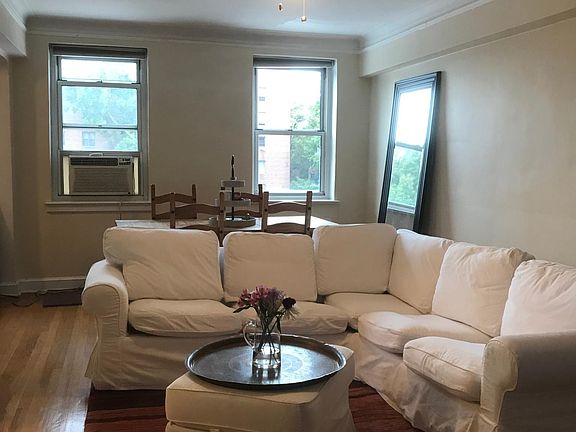 3rd image of 90 Bryant Ave APT 2CB