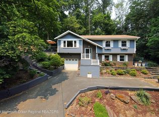 110 Valley Ave, Highlands, NJ 07732
